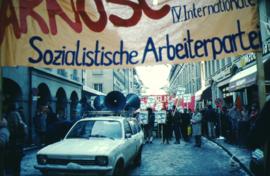 Berne - manifestation de soutien à Solidarnosc - banderole SAP